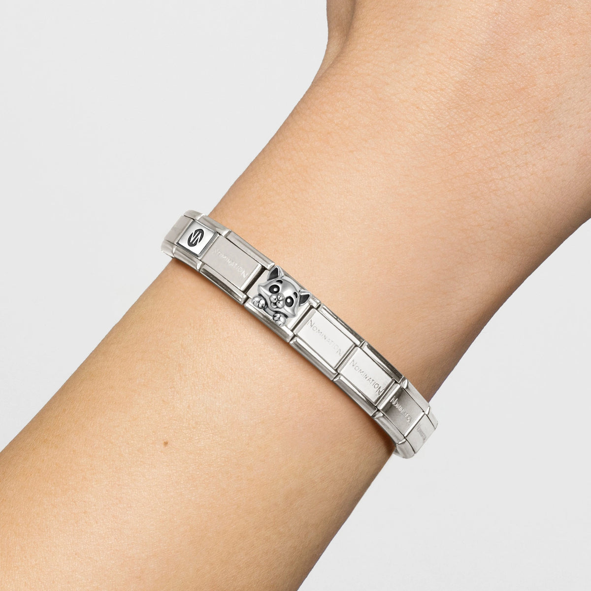 Link Nomination Composable Classic 330114/18 — vista na pulseira