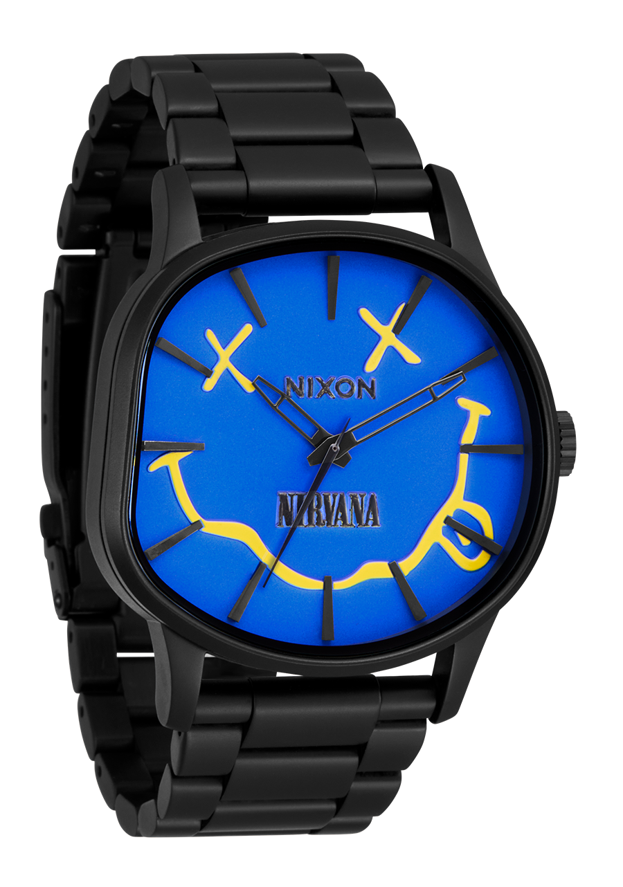 Relógio Nixon Nirvana Sentry Wobble preto e azul, vista lateral